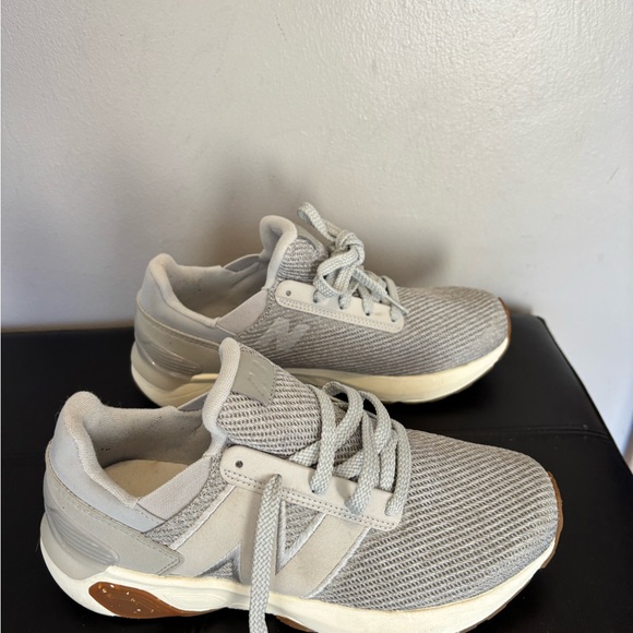 New Balance Women's Light Gray Athletic Sneakers - Picture 3 of 8